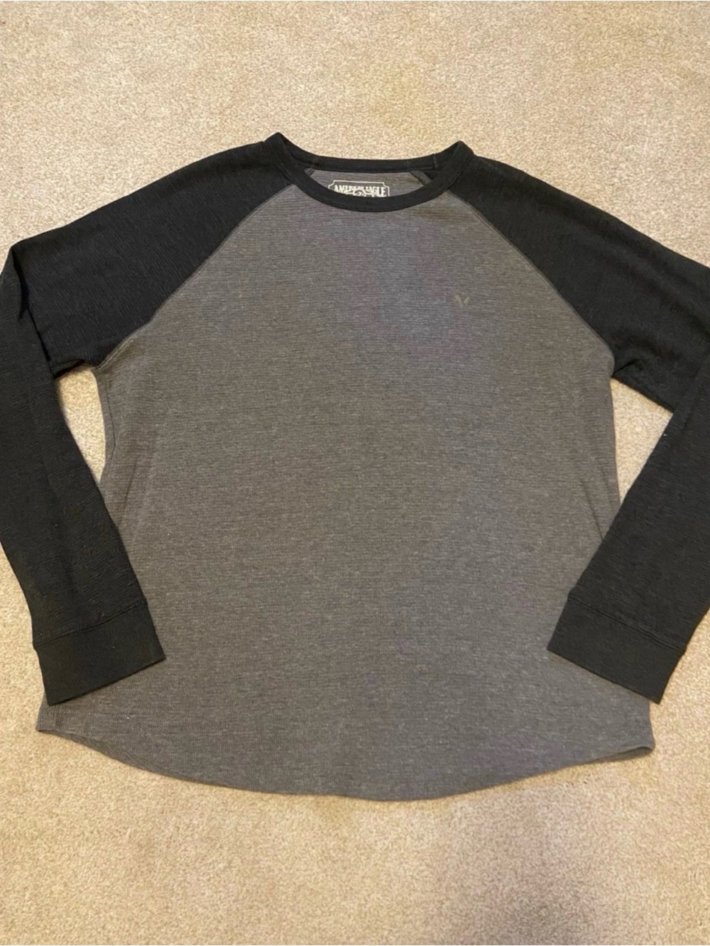 American Eagle Outfitters Gray Long Sleeve Shirt